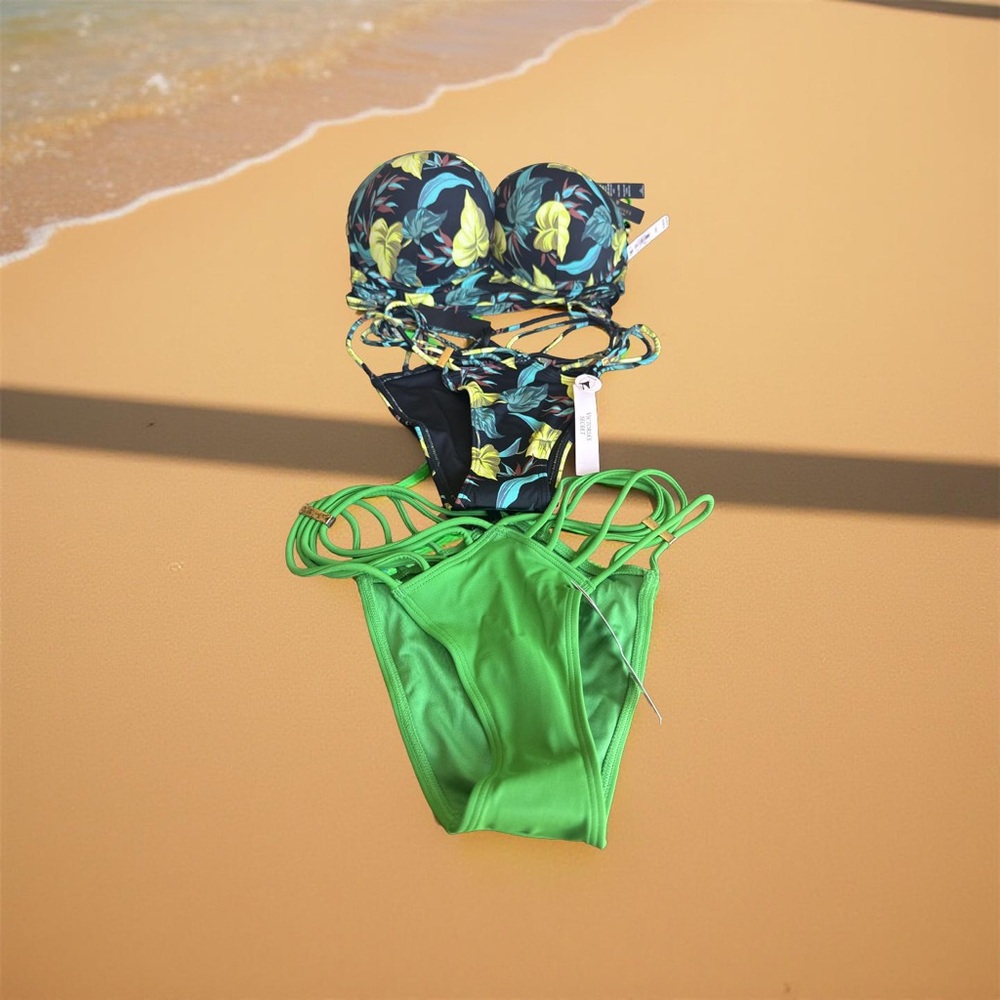 New with tags Victoria's Secret Floral and Green Bikini Set push up swim